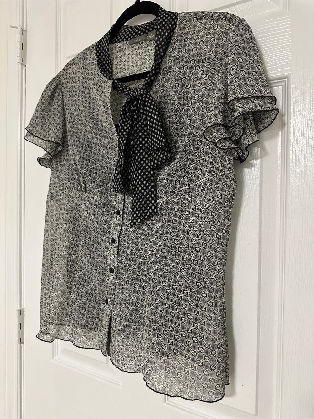 Apt 9 Short-sleeve Tie-Neck Blouse, Black/White, Size Large/L